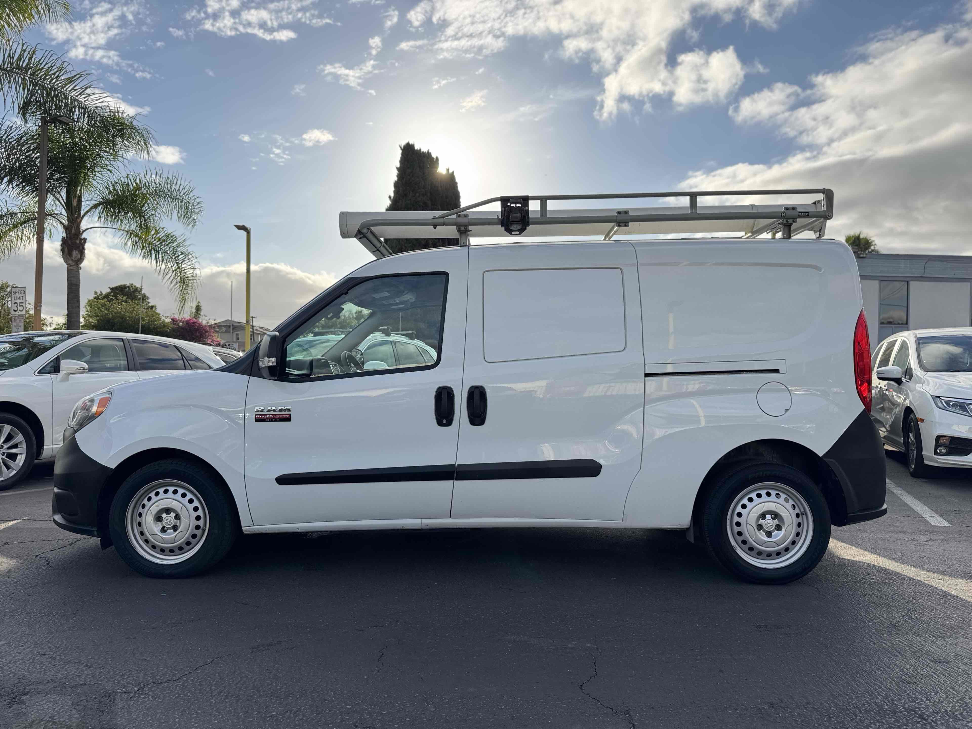 Used 2021 RAM ProMaster City Tradesman image 6