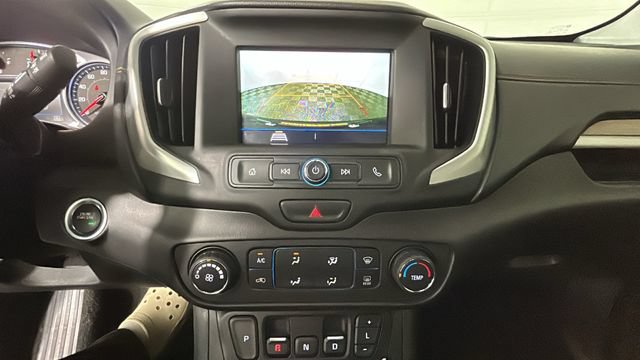 Used 2020 GMC Terrain SLE w/ Elevation Edition FWD image 23