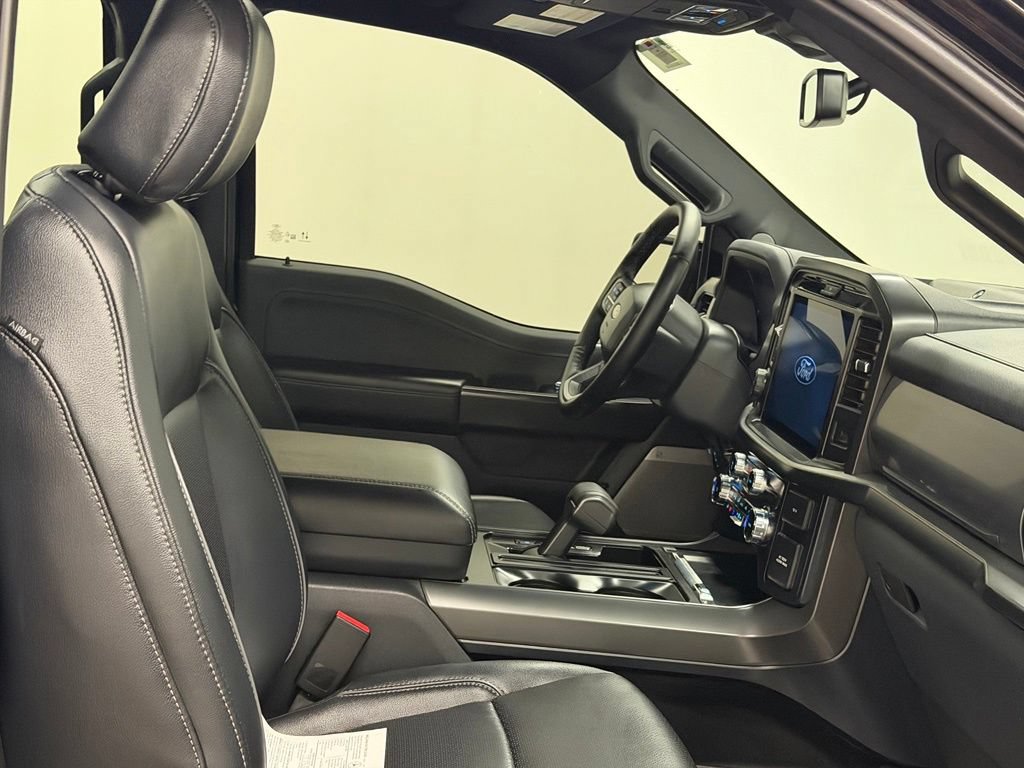 Used 2025 Ford F150 Lariat AWD/4WD image 22