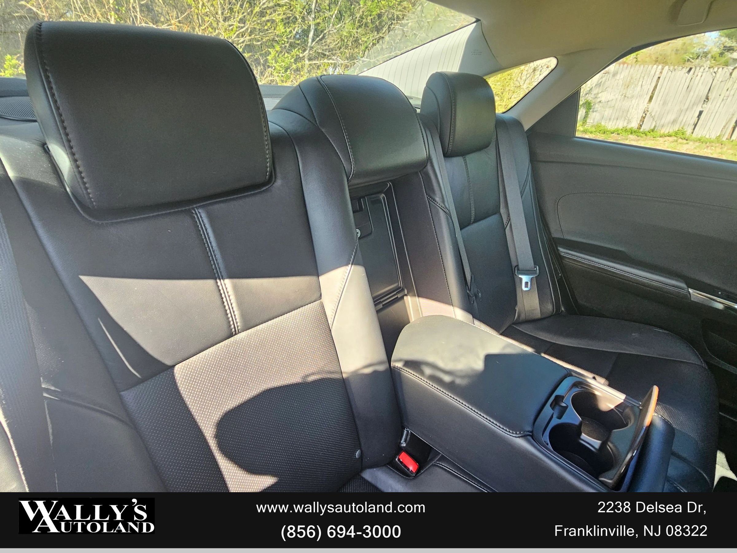 Used 2015 Toyota Avalon Limited FWD image 20