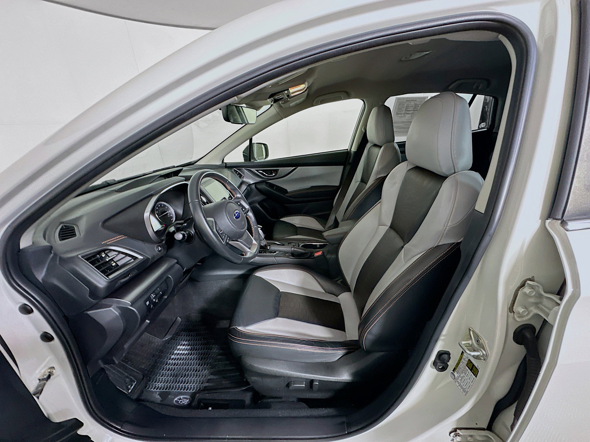 Used 2023 Subaru Crosstrek 2.5i Limited w/ Popular Package #2 image 13