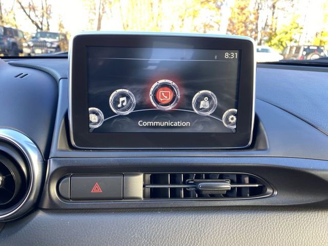 Used 2018 FIAT 124 Spider Abarth w/ Convenience Group RWD image 20
