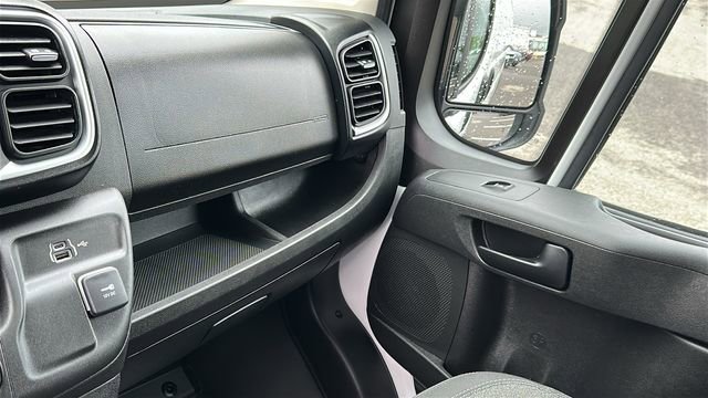 Used 2024 RAM ProMaster 3500 FWD image 19