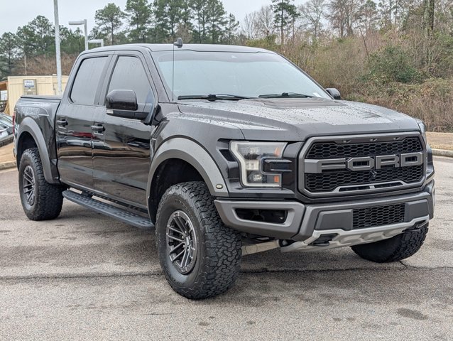 Used 2020 Ford F150 Raptor w/ Equipment Group 802A Luxury image 3