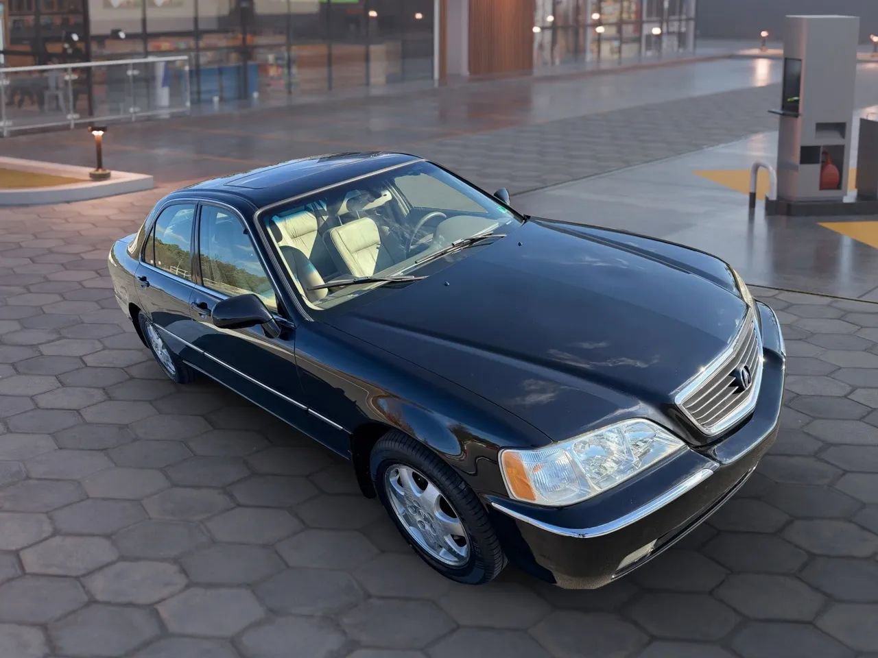 Used 2002 Acura RL image 11