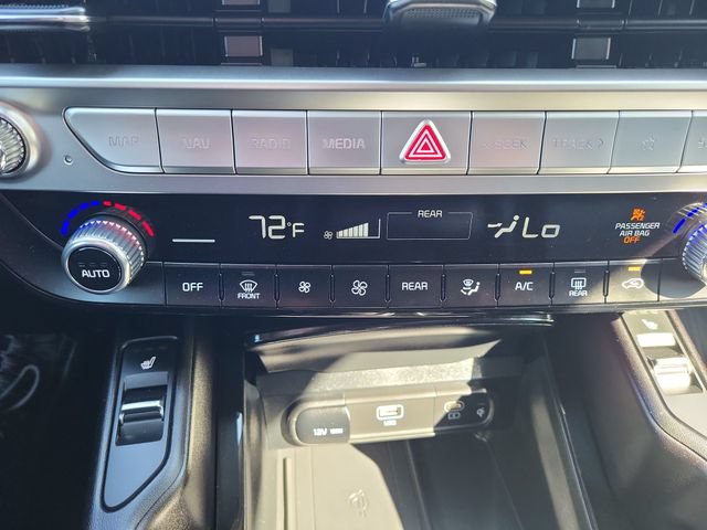 Certified 2024 Kia Telluride S w/ S Sunroof Package AWD/4WD image 27