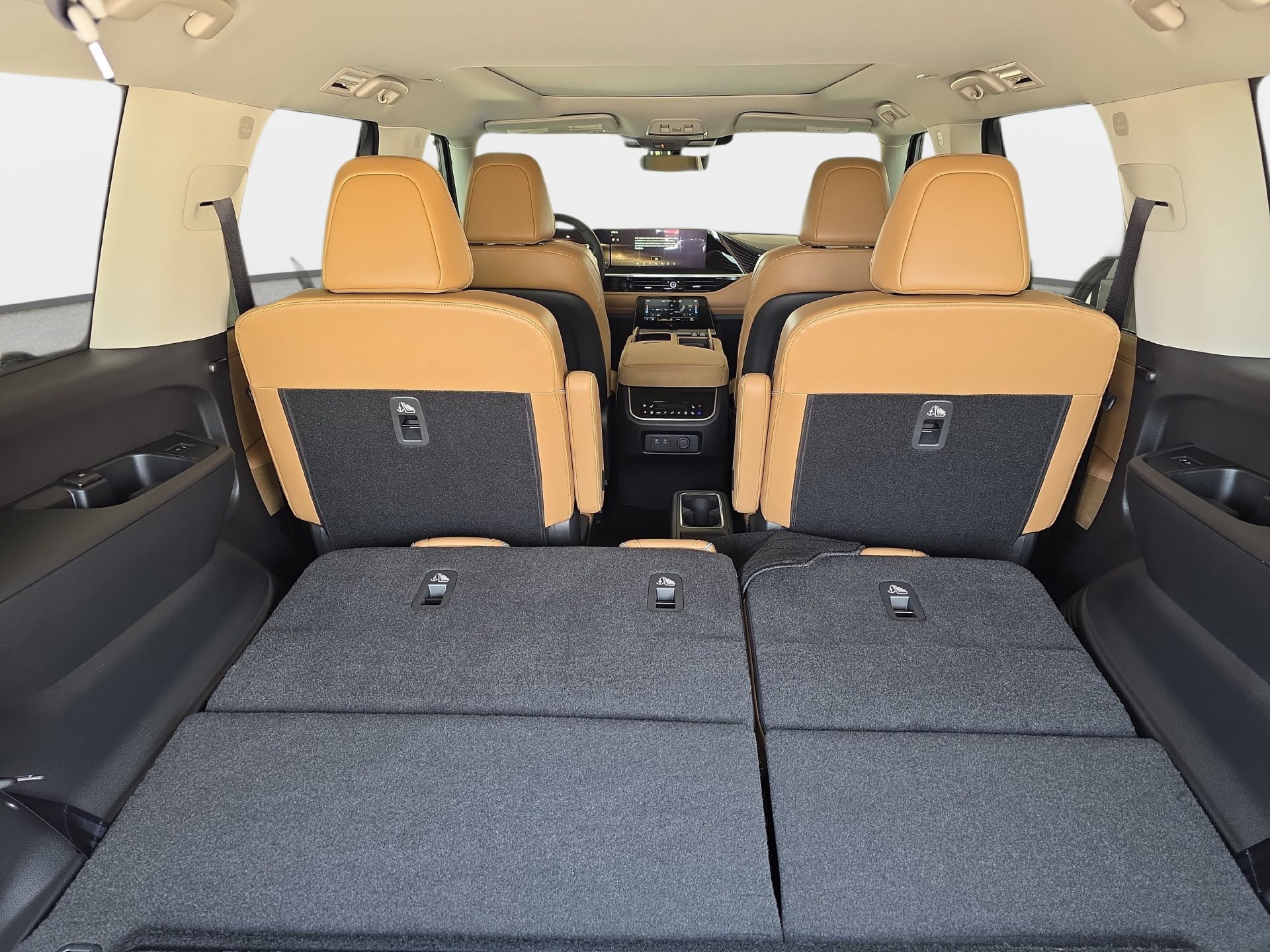 New 2027 INFINITI QX80 Luxe w/ Cargo Package AWD/4WD image 12