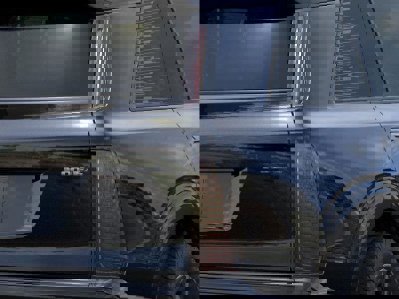 New 2026 Cadillac Vistiq Sport image 11