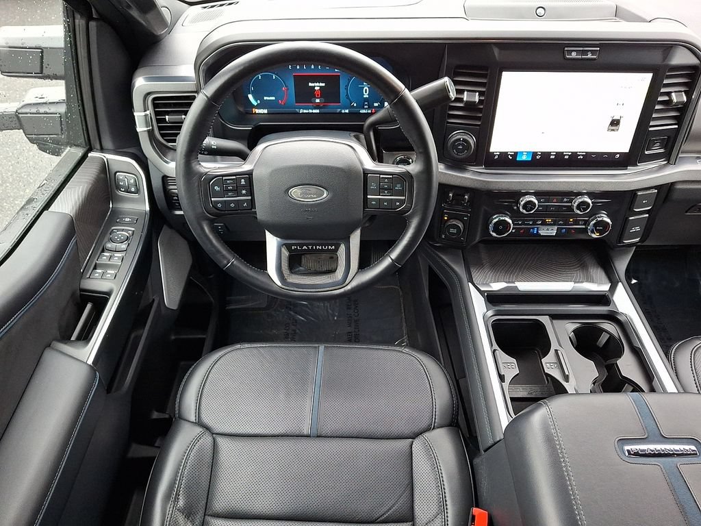 Used 2025 Ford F250 Platinum AWD/4WD image 13