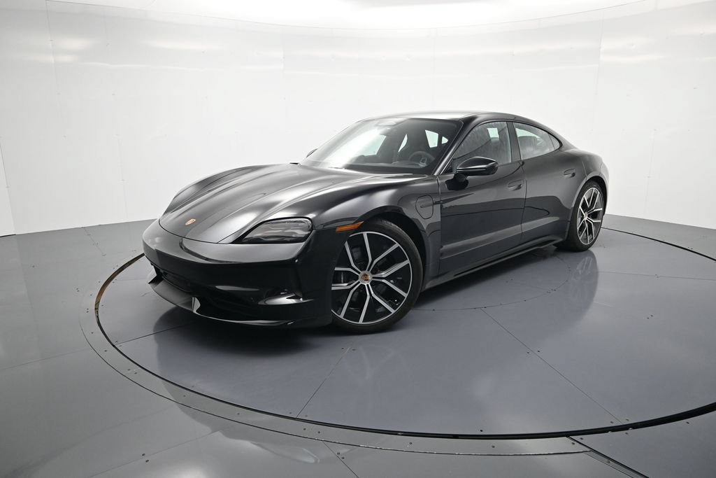 New 2026 Porsche Taycan RWD image 31