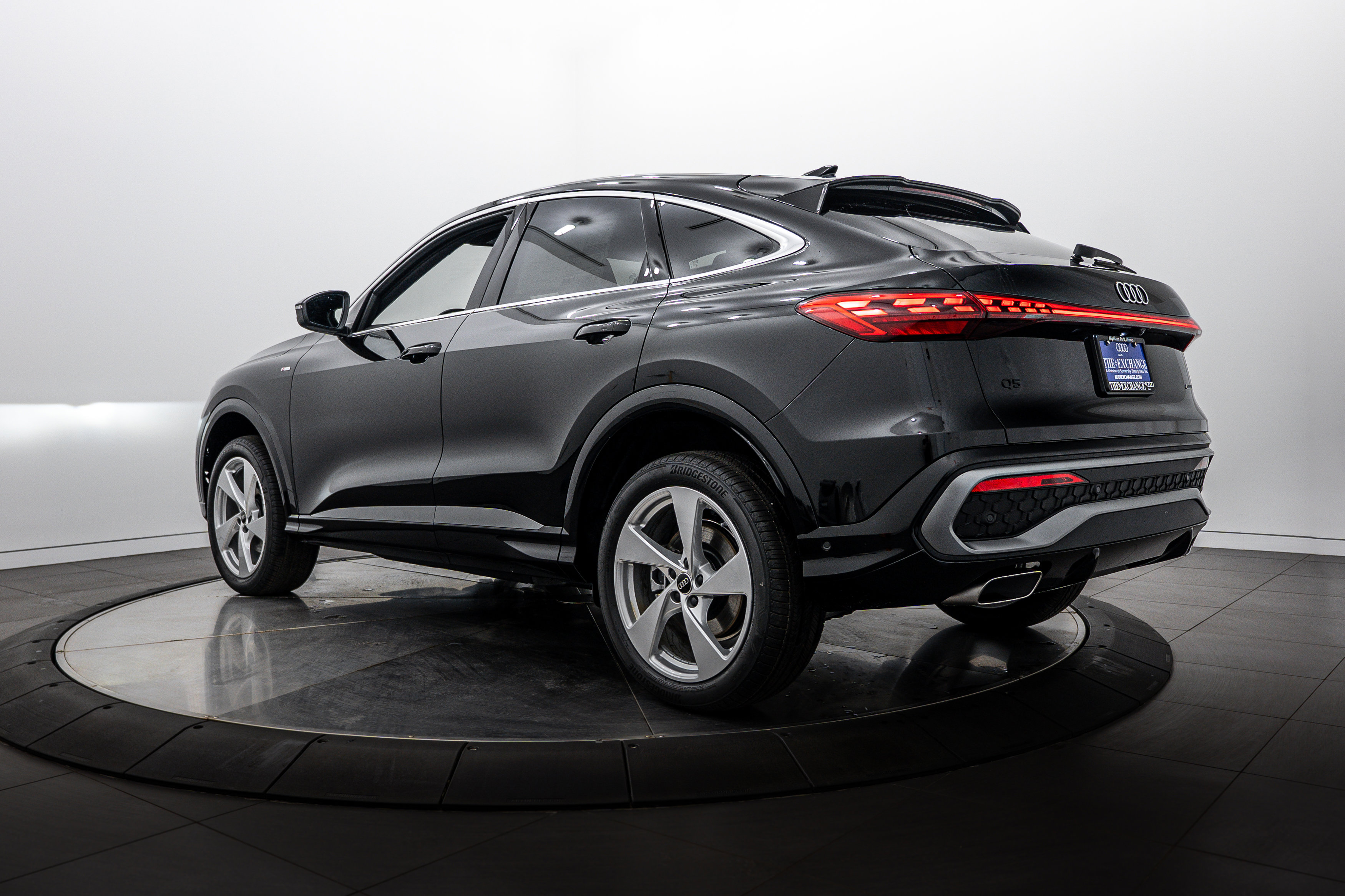 New 2026 Audi Q5 Premium Plus AWD/4WD image 4