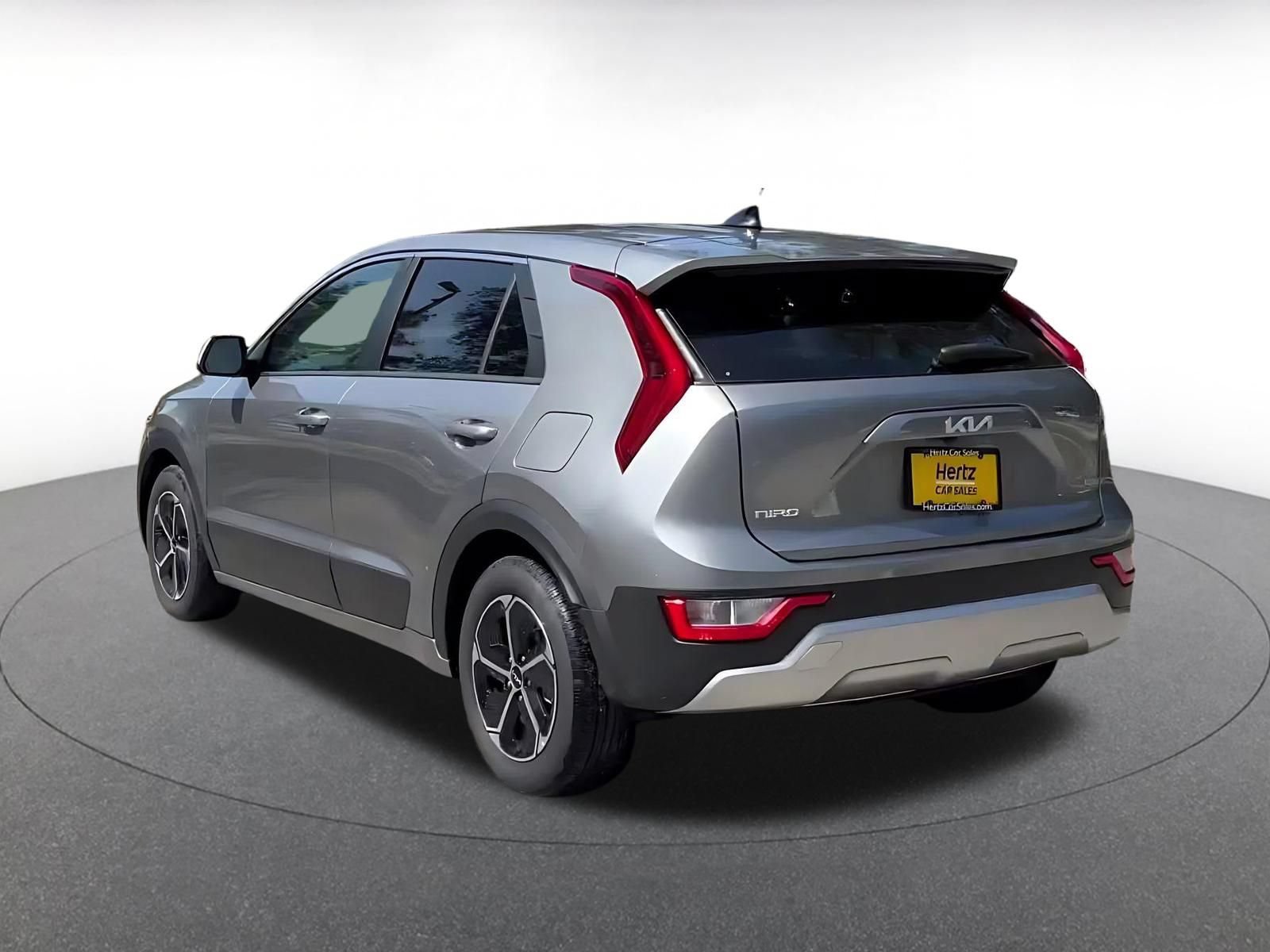 Used 2026 Kia Niro LX FWD image 11