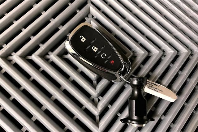 Used 2025 Chevrolet Blazer LT image 10