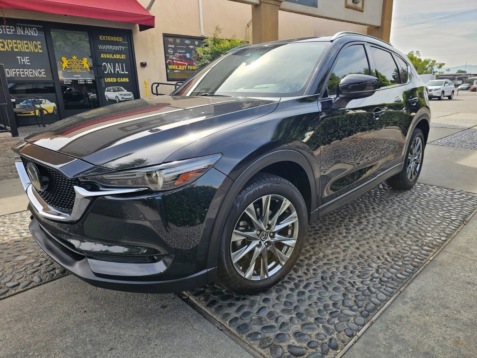 Used 2019 MAZDA CX-5 Signature AWD/4WD image 1