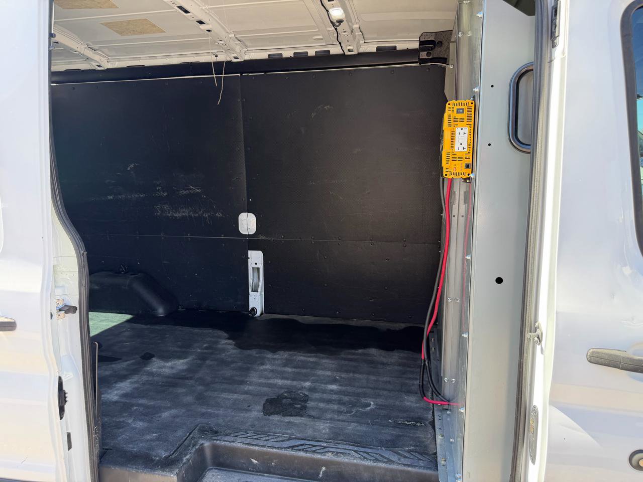Used 2019 Ford Transit 250 148 Medium Roof image 28