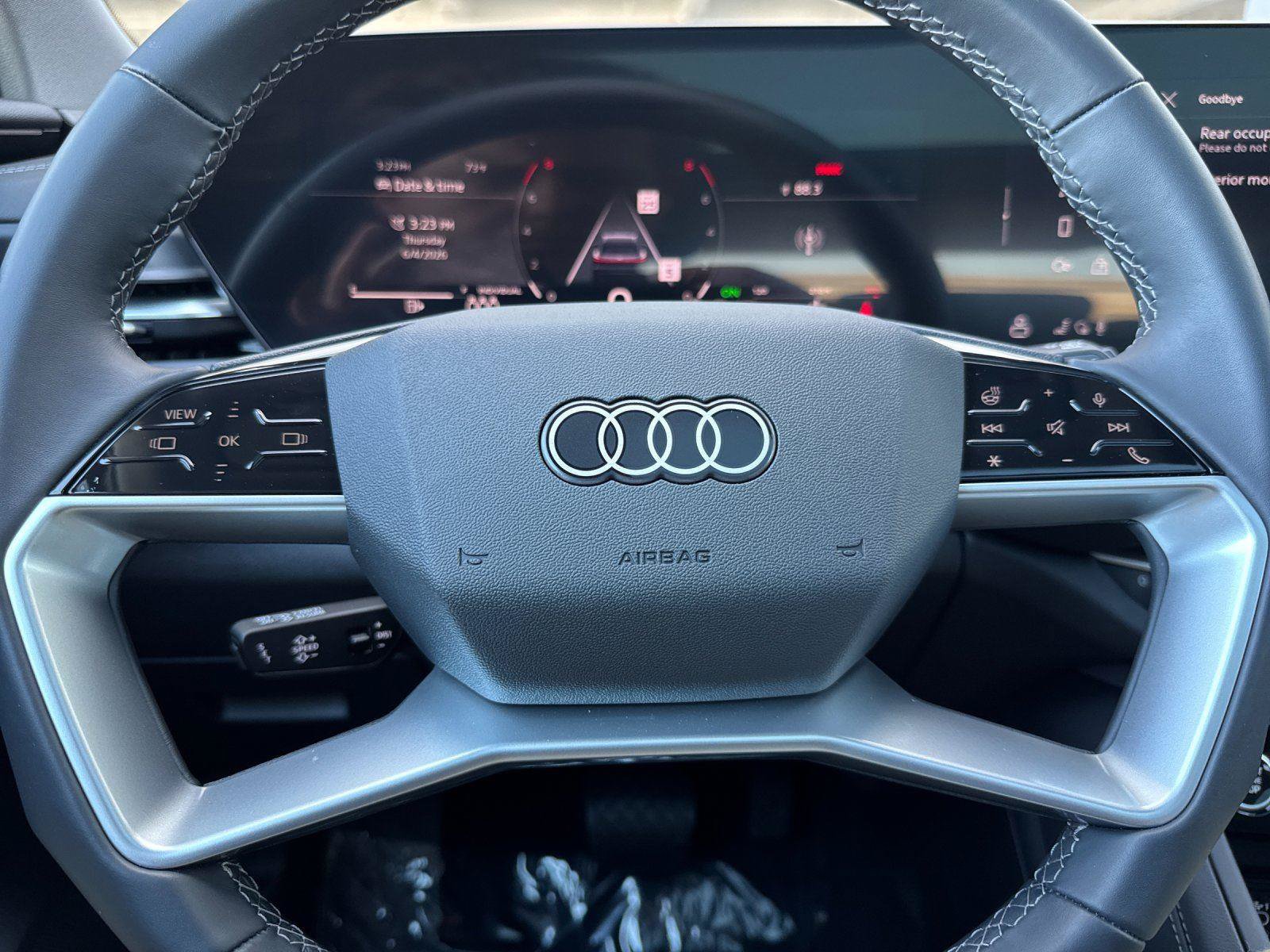 Used 2025 Audi Q5 Premium w/ Convenience Package AWD/4WD image 24