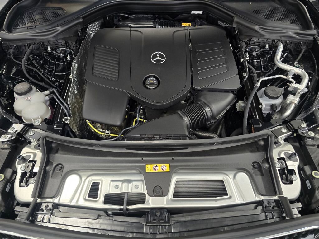 New 2026 Mercedes-Benz GLC 300 4MATIC image 10