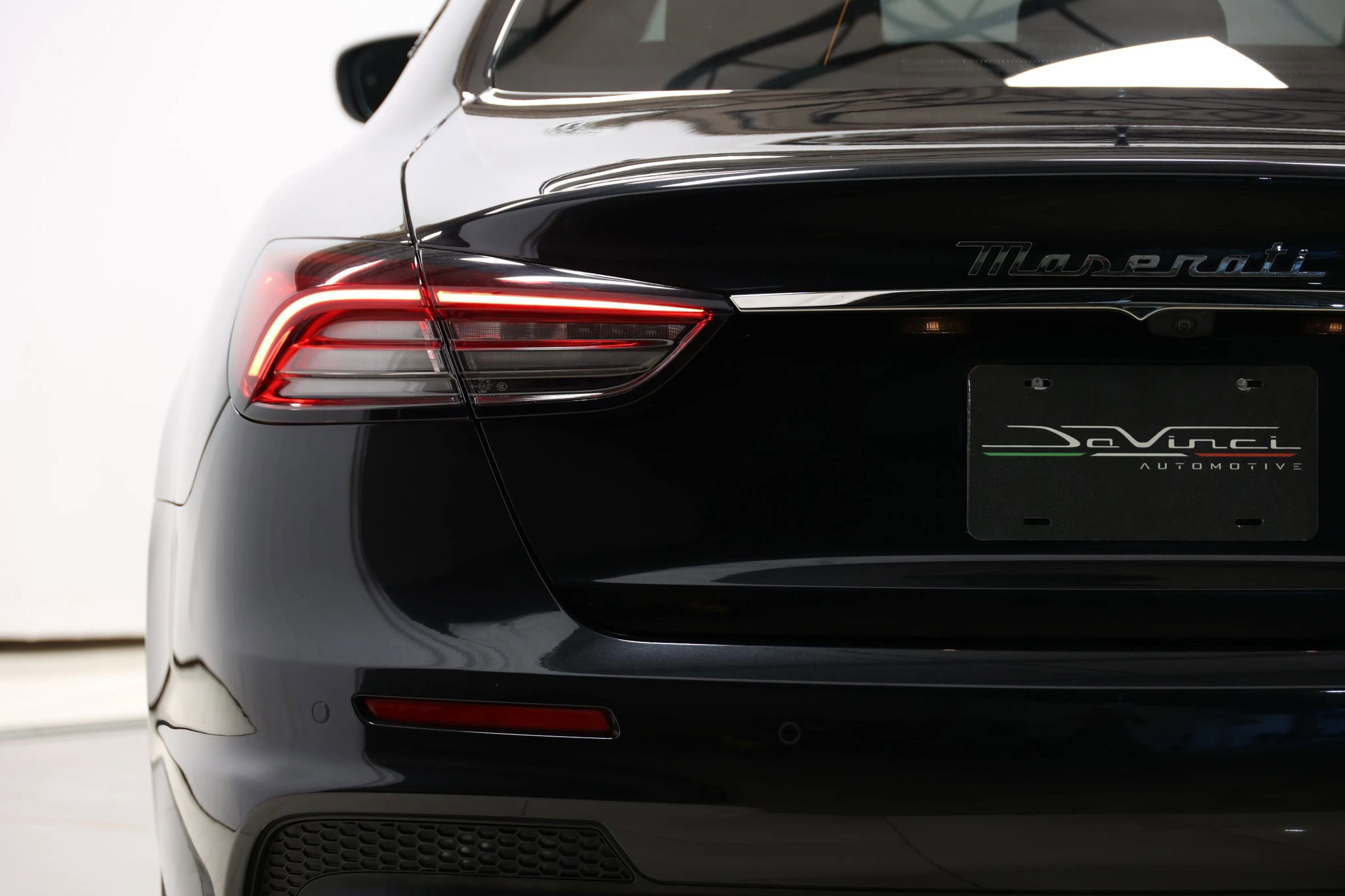 Used 2022 Maserati Quattroporte Trofeo image 62