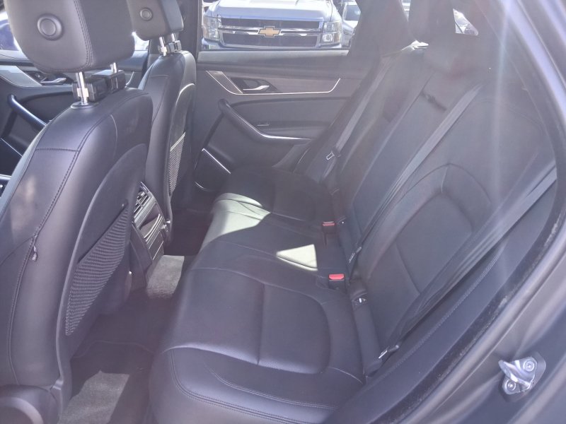 Used 2023 Jaguar F-PACE S AWD/4WD image 10