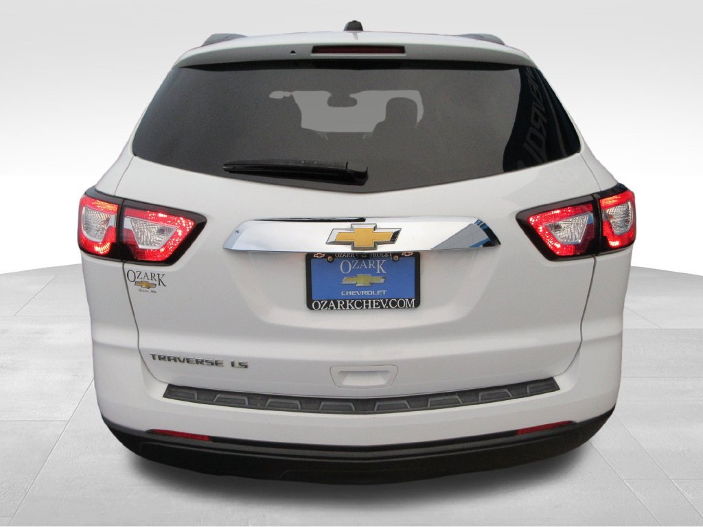 Certified 2017 Chevrolet Traverse LS FWD image 4