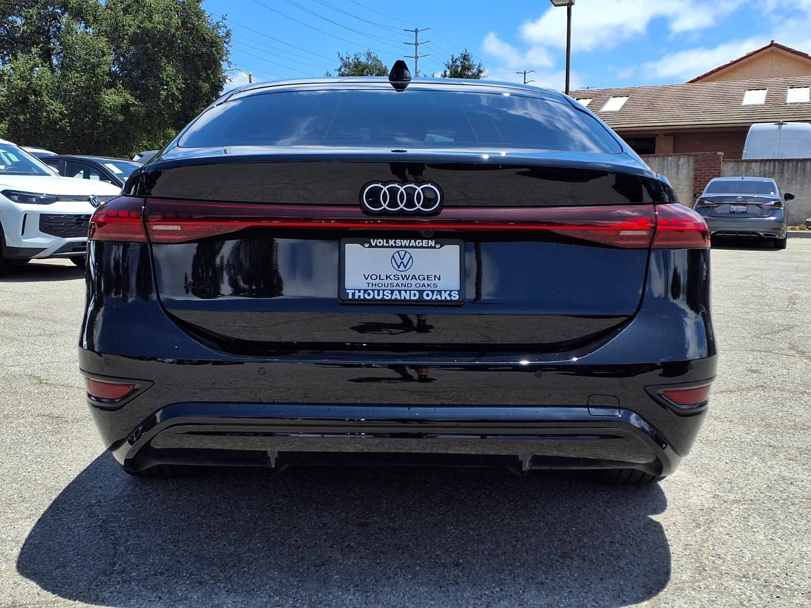 Used 2025 Audi A6 e-tron Premium Plus w/ Premium Plus RWD image 5