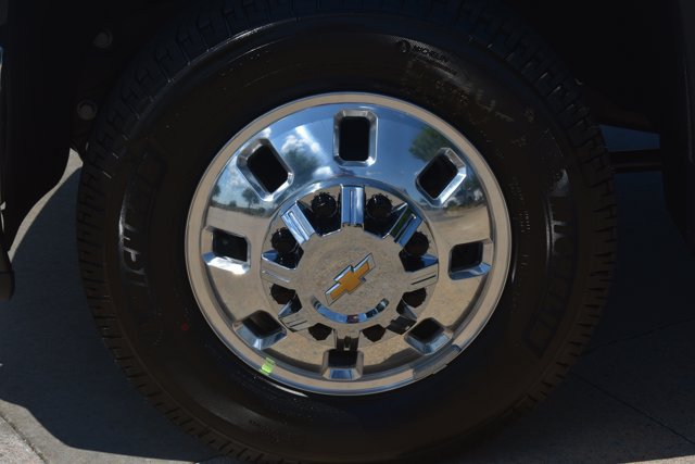 New 2026 Chevrolet Silverado 3500 LTZ w/ LTZ Plus Package AWD/4WD image 11