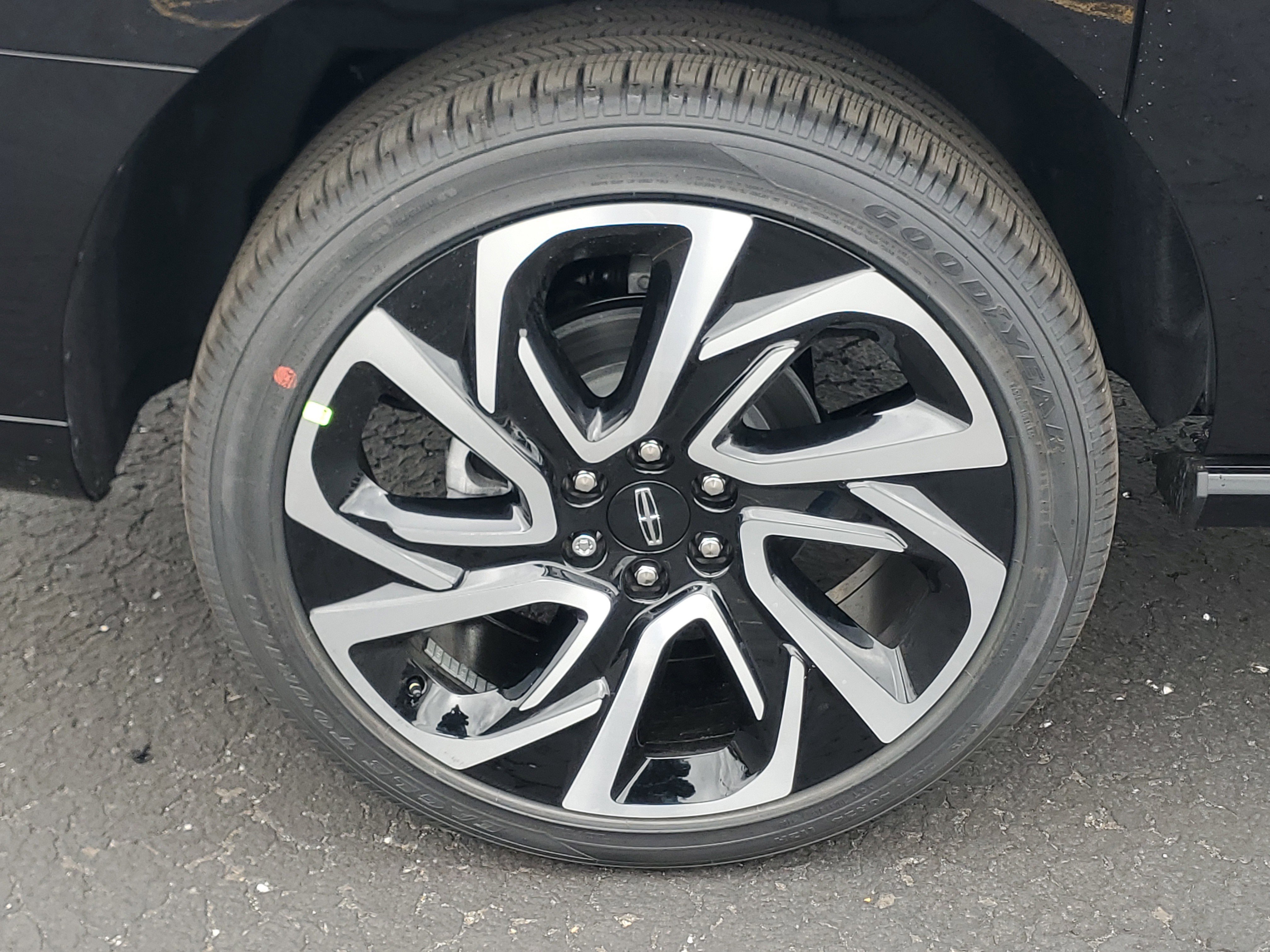 New 2026 Lincoln Navigator L Reserve AWD/4WD image 5