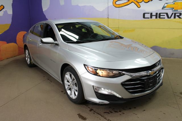 Used 2021 Chevrolet Malibu LT FWD image 3