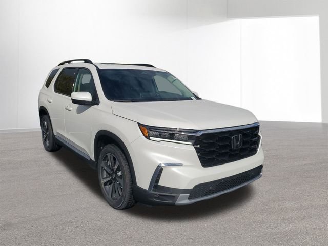 New 2025 Honda Pilot Touring image 12