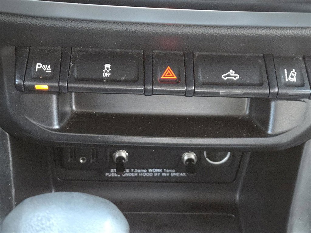 Used 2022 Chevrolet Colorado LT w/ Fleet Safety Package image 4