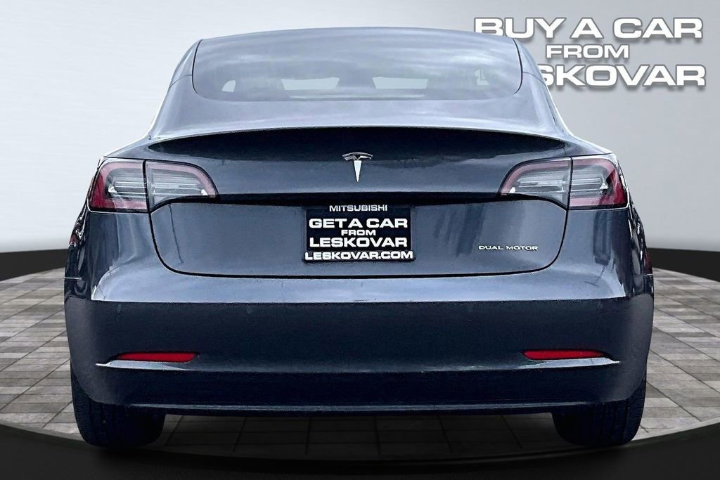 Used 2018 Tesla Model 3 Long Range image 4