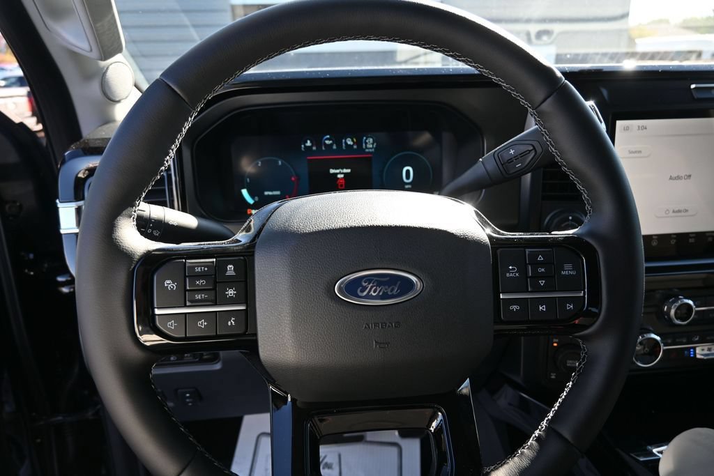 New 2026 Ford F250 Lariat w/ Black Appearance Package AWD/4WD image 15