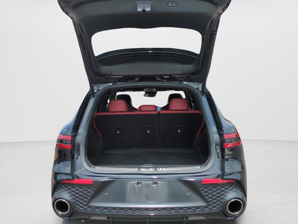 Used 2022 Genesis GV70 3.5T Sport w/ Sport Advanced Package AWD/4WD image 9