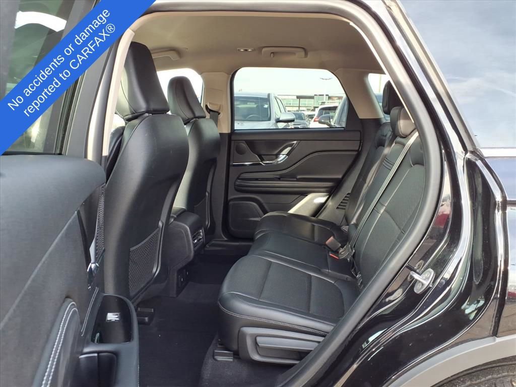 Used 2023 Lincoln Corsair AWD w/ Equipment Group 101A image 12