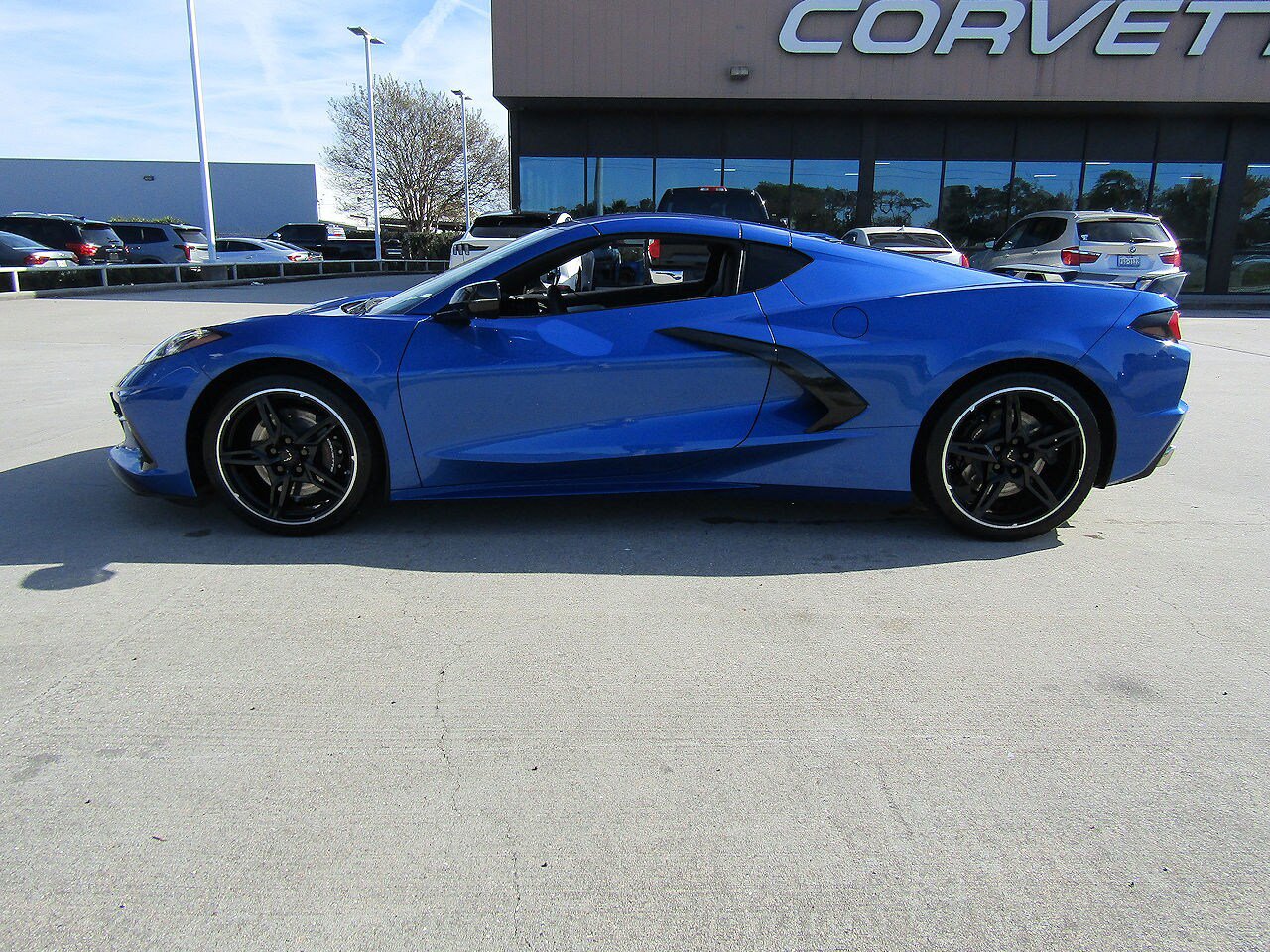 Used 2022 Chevrolet Corvette Stingray Preferred Cpe w/ Z51 Performance Package RWD image 8