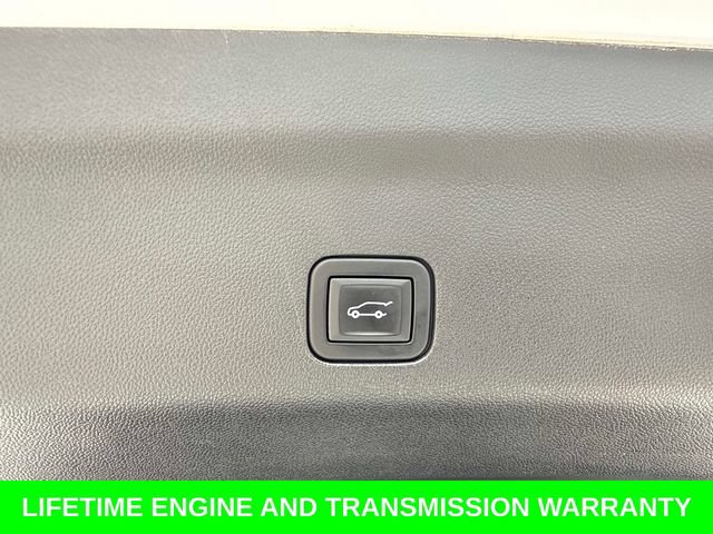 Used 2021 Cadillac Escalade Premium Luxury Platinum RWD image 13