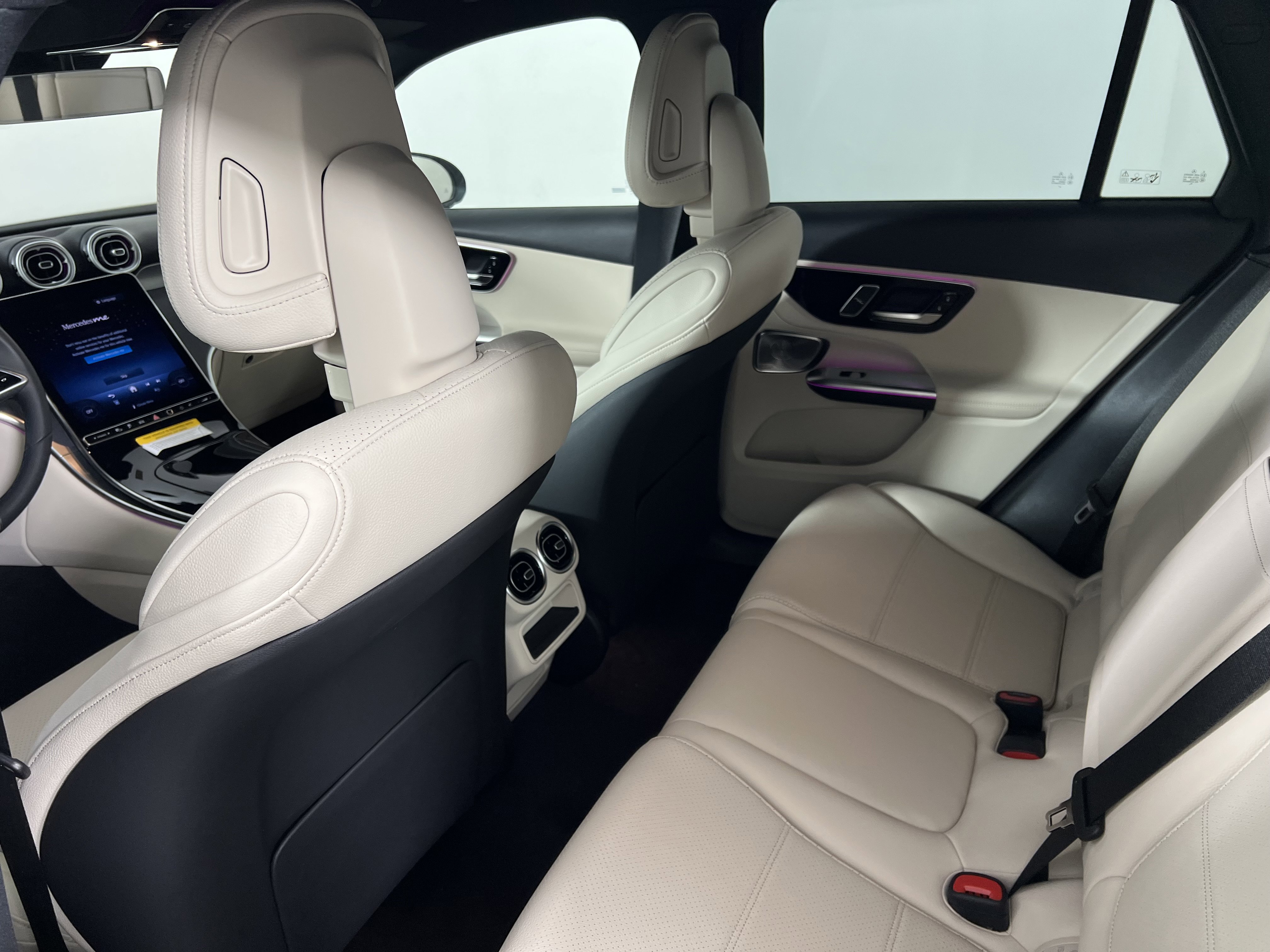 New 2025 Mercedes-Benz GLC 350e 4MATIC image 21