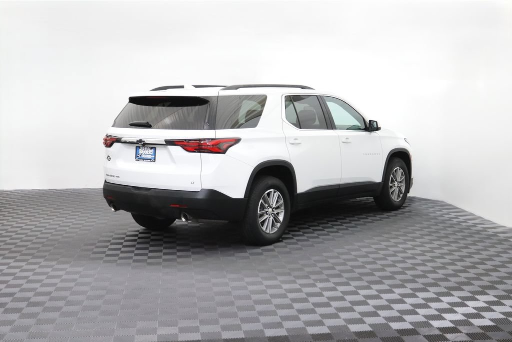 Used 2023 Chevrolet Traverse LT w/ LPO, Floor Liner Package AWD/4WD image 7