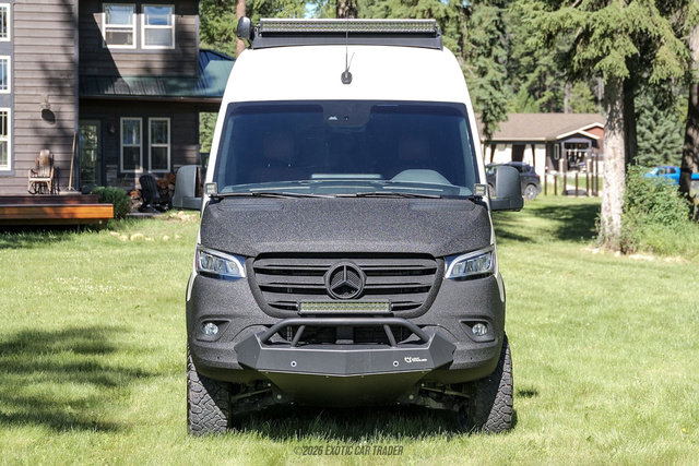 Used 2024 Mercedes-Benz Sprinter 2500 image 13