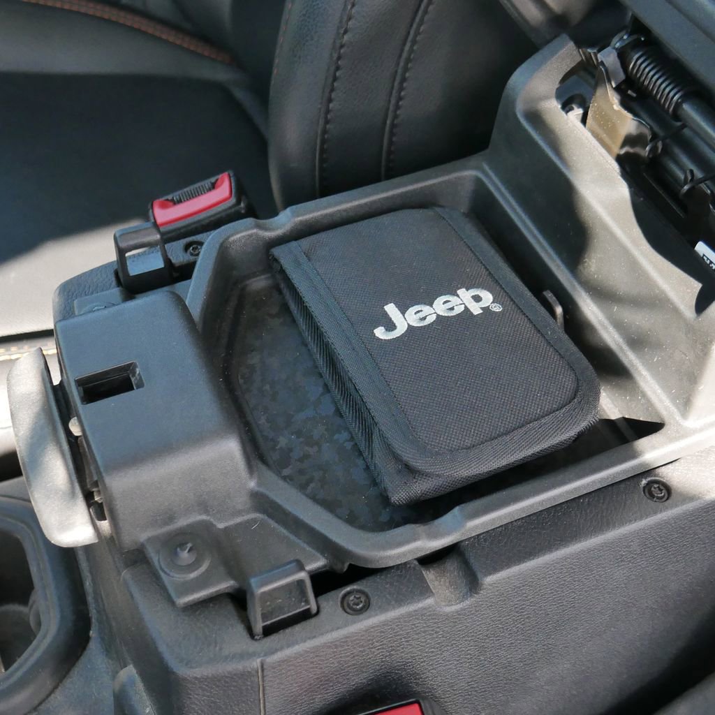 Used 2021 Jeep Gladiator Mojave AWD/4WD image 27