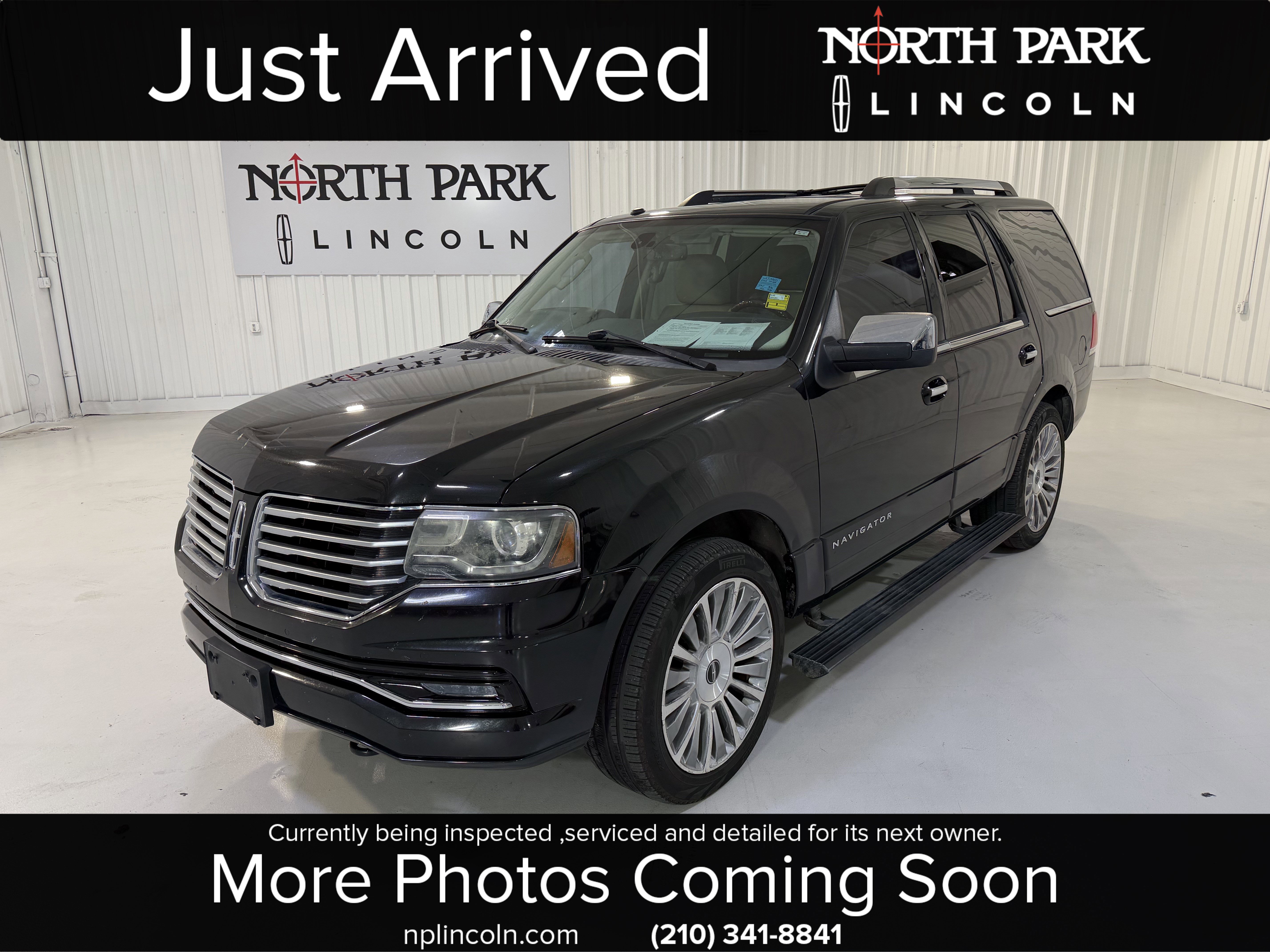 Used 2015 Lincoln Navigator 2WD w/ Equipment Group 101A Reserve image 1