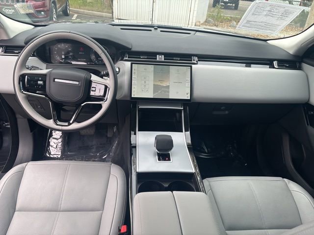 Used 2025 Land Rover Range Rover Velar S AWD/4WD image 27
