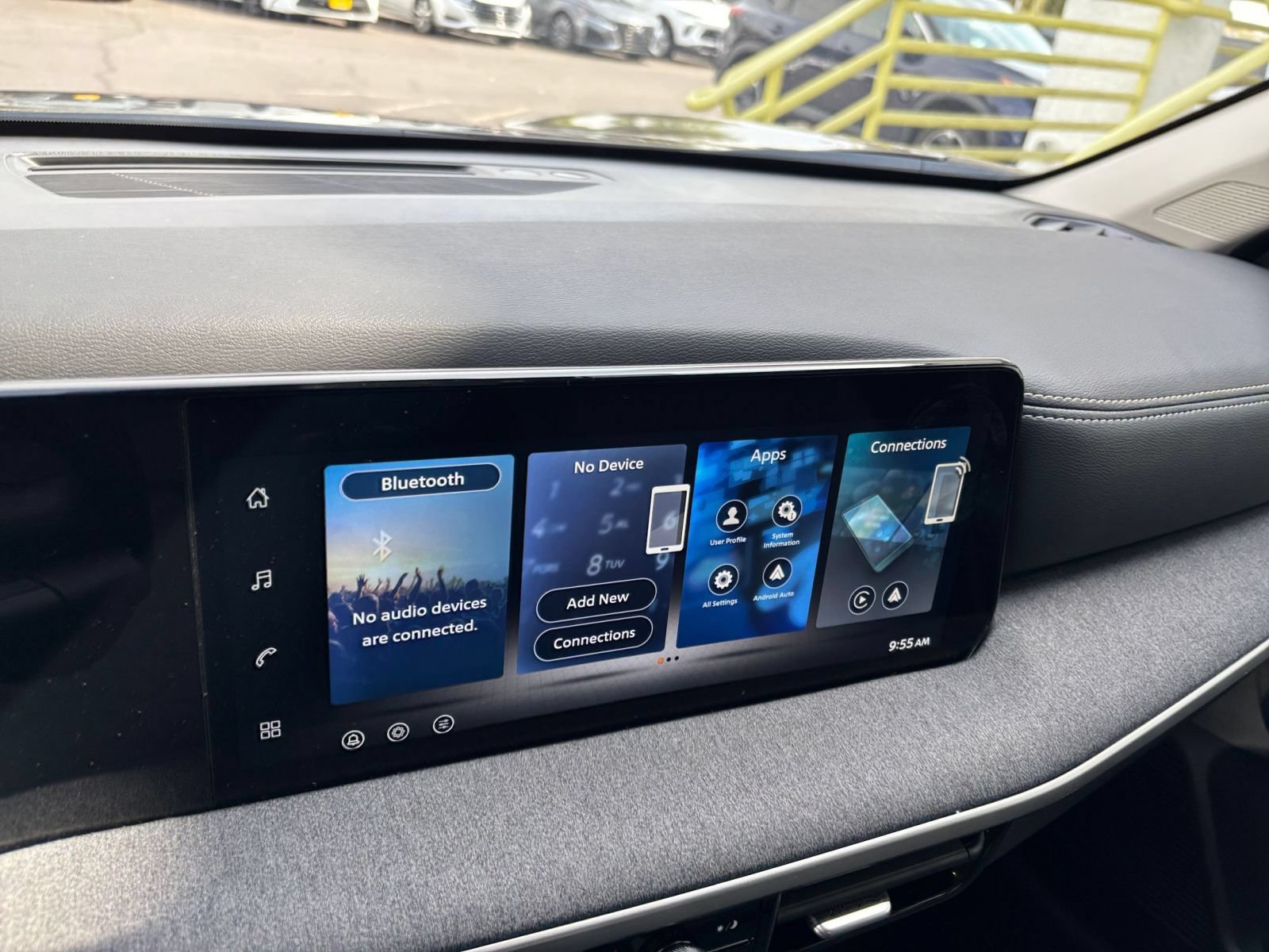 Used 2026 Nissan Kicks SV FWD image 19