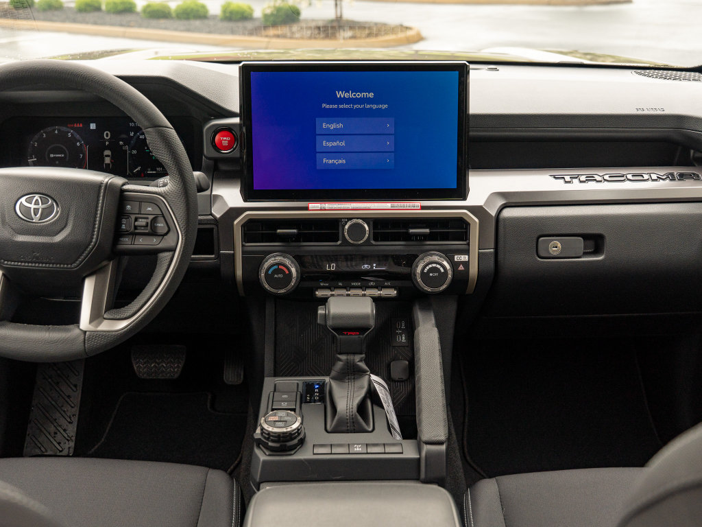 New 2026 Toyota Tacoma TRD Off-Road AWD/4WD image 18