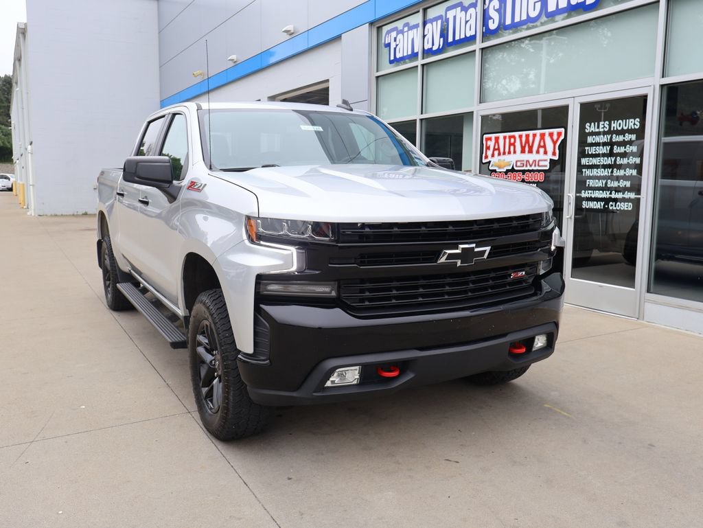 Certified 2021 Chevrolet Silverado 1500 LT Trail Boss AWD/4WD image 2