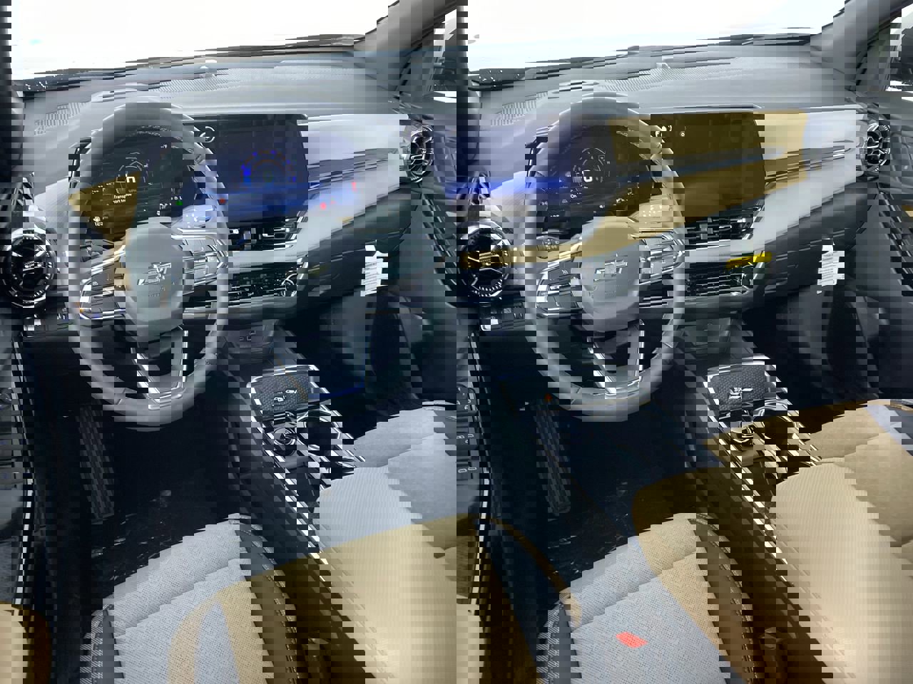 New 2025 Chevrolet Equinox ACTIV w/ Safety and Technology Package image 2