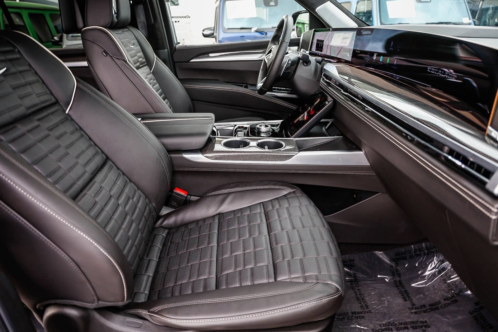 Used 2025 Cadillac Escalade V AWD/4WD image 18