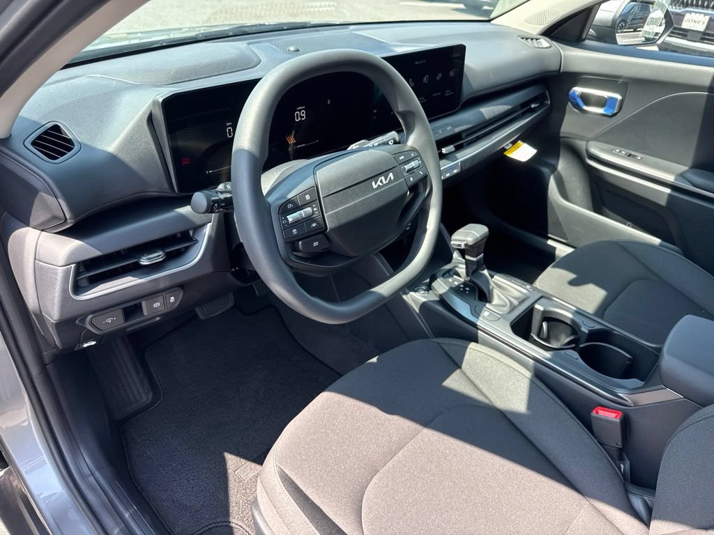 New 2026 Kia K4 FWD image 10