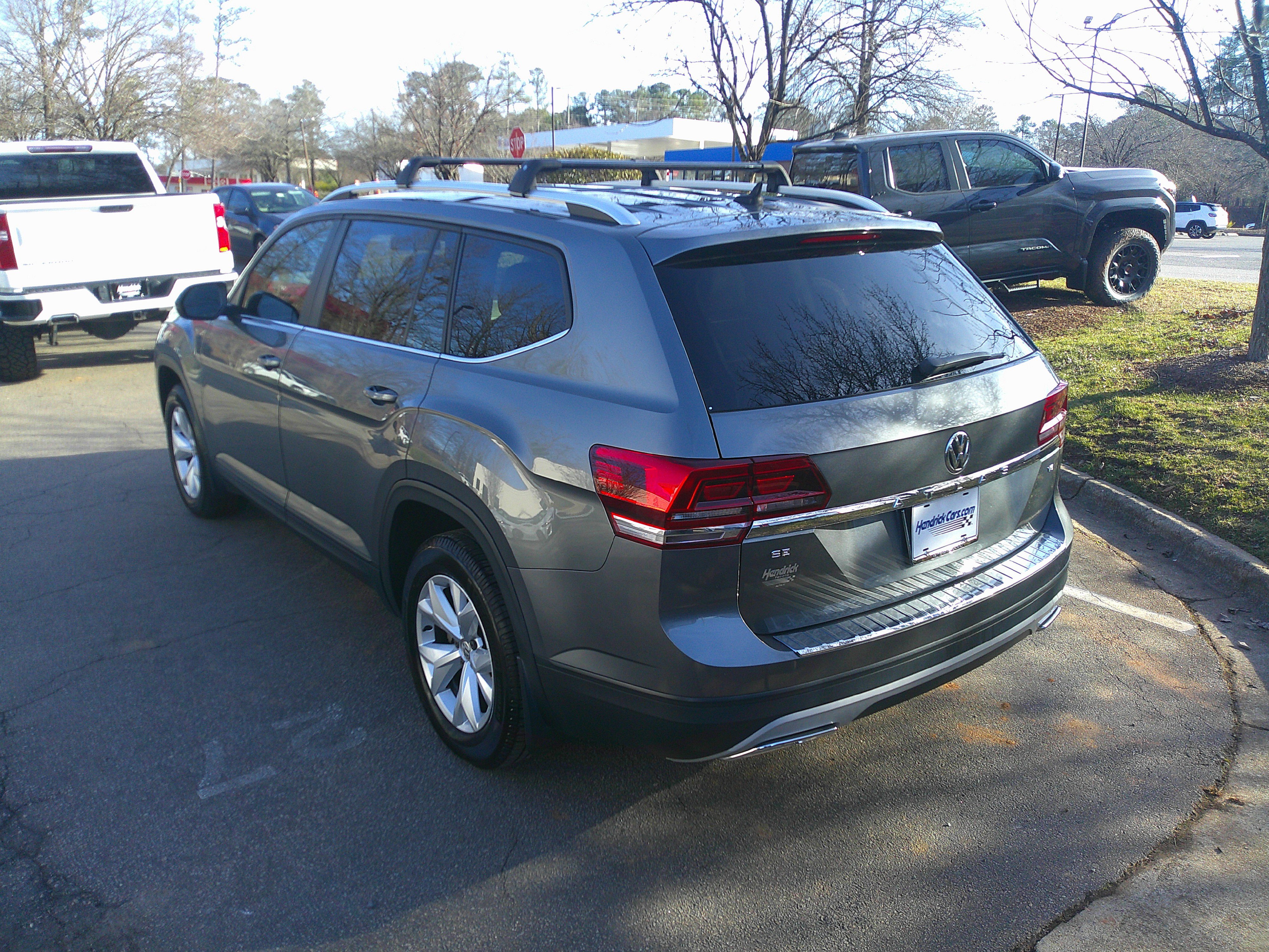 Used 2018 Volkswagen Atlas SE image 9