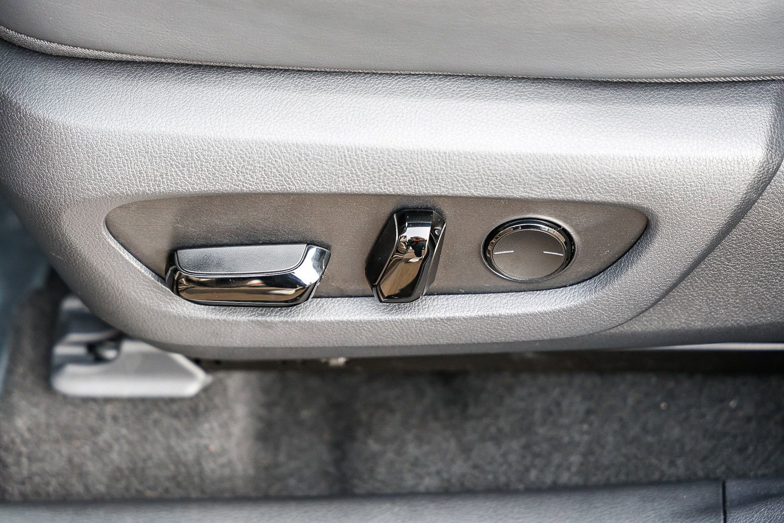 Used 2023 Lexus RX 350 Premium w/ Cold Area Package image 22